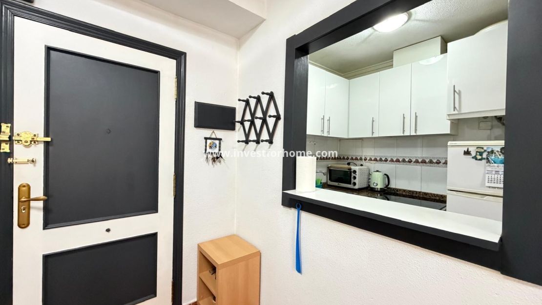 Sale - Apartment - Torrevieja - Estacion De Autobuses