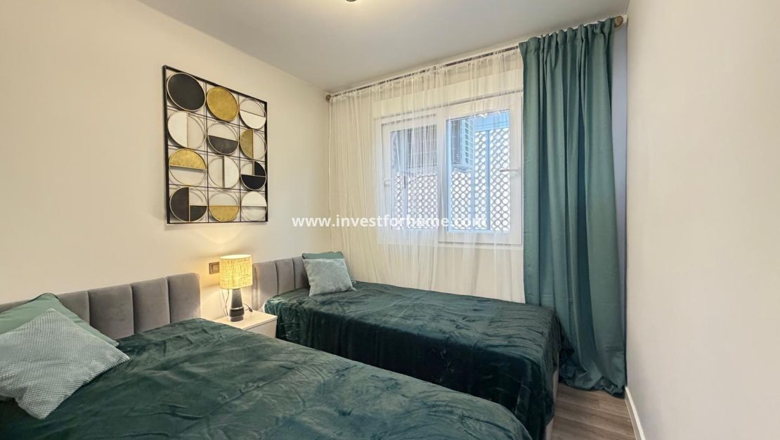 Sale - Apartment - Torrevieja - Estacion De Autobuses