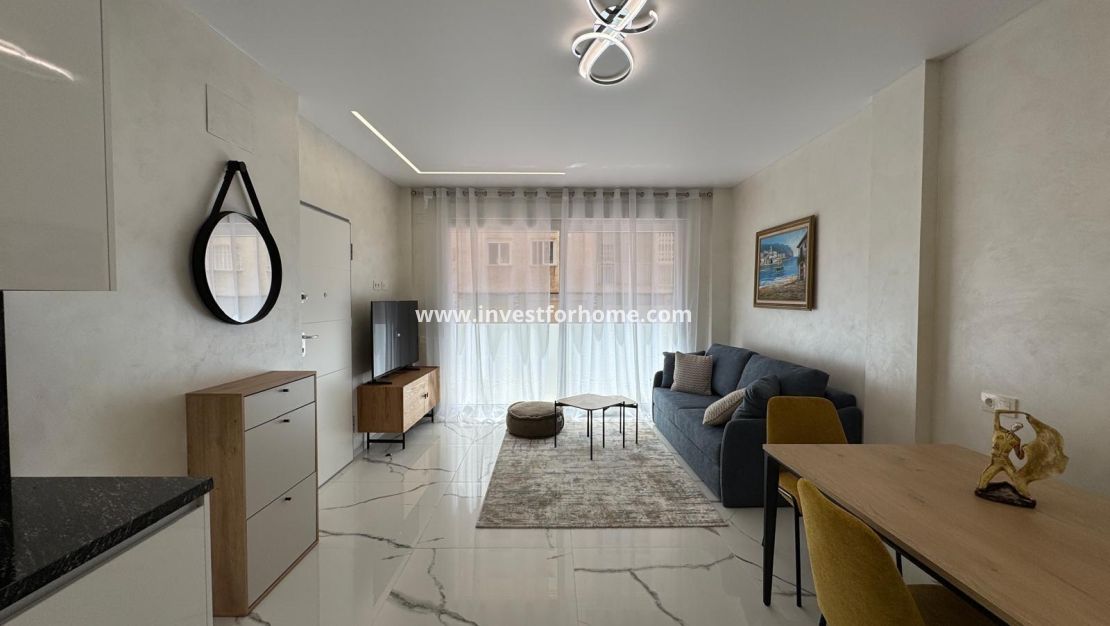 Sale - Apartment - Torrevieja - Estacion De Autobuses