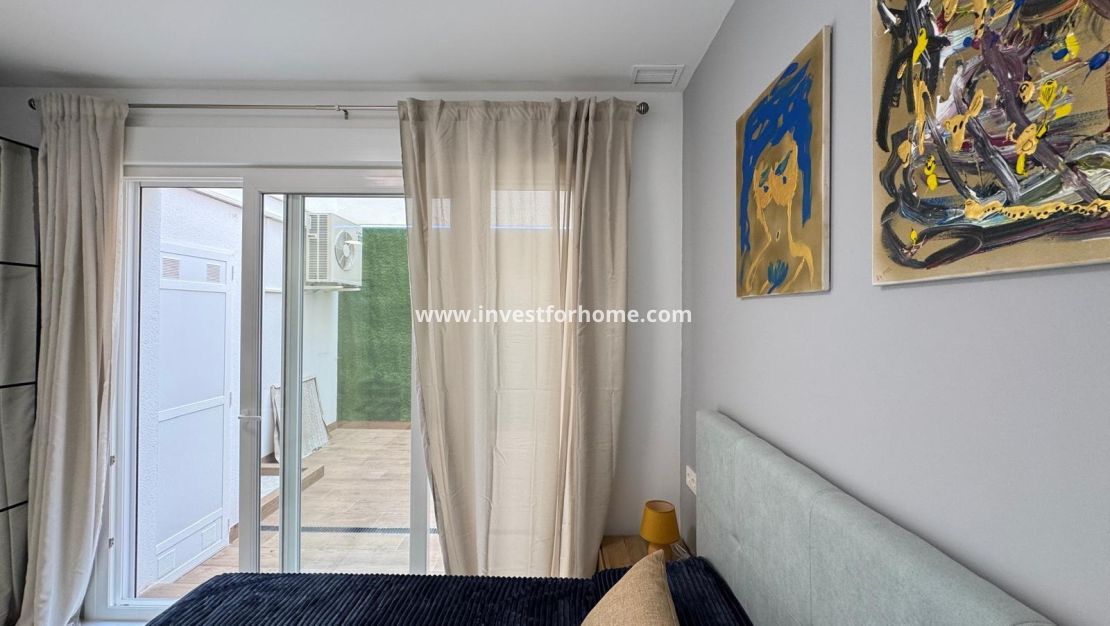 Sale - Apartment - Torrevieja - Estacion De Autobuses