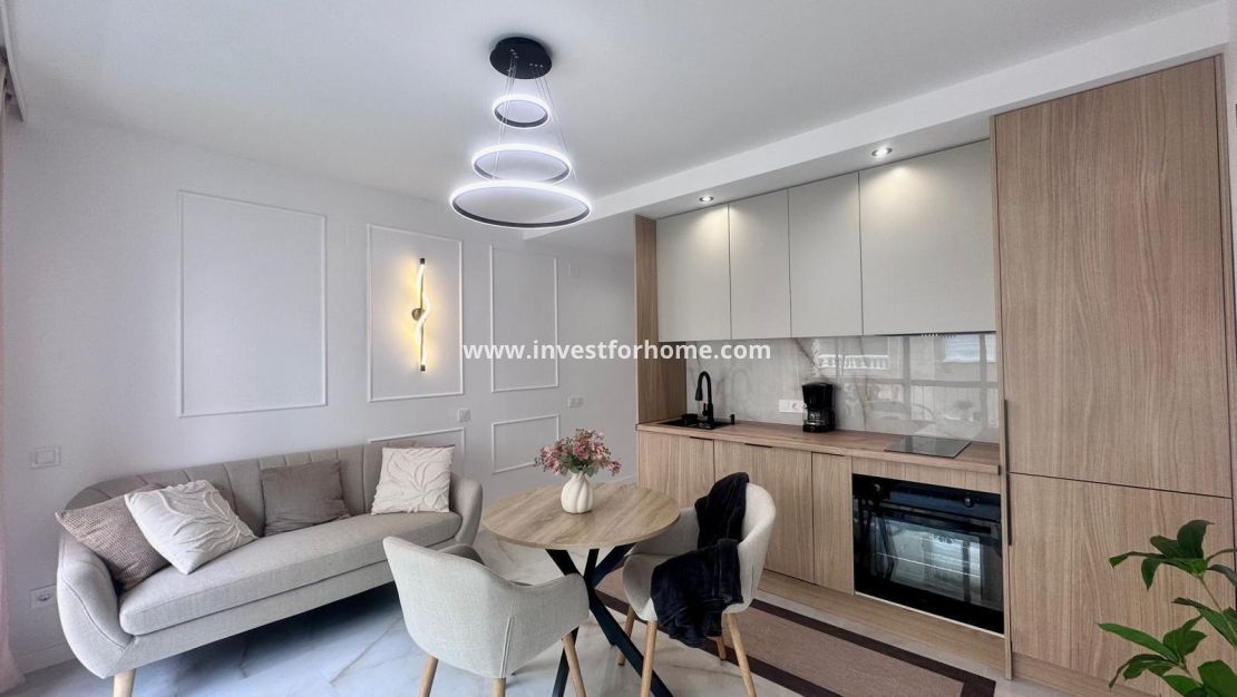 Sale - Apartment - Torrevieja - Estacion De Autobuses