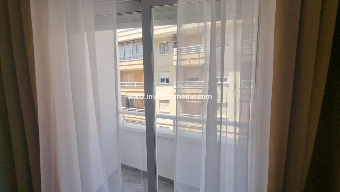 Sale - Apartment - Torrevieja - Estacion De Autobuses