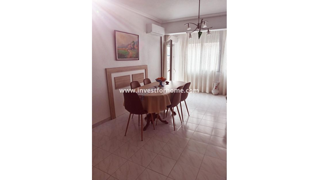 Sale - Apartment - Torrevieja - Estacion De Autobuses