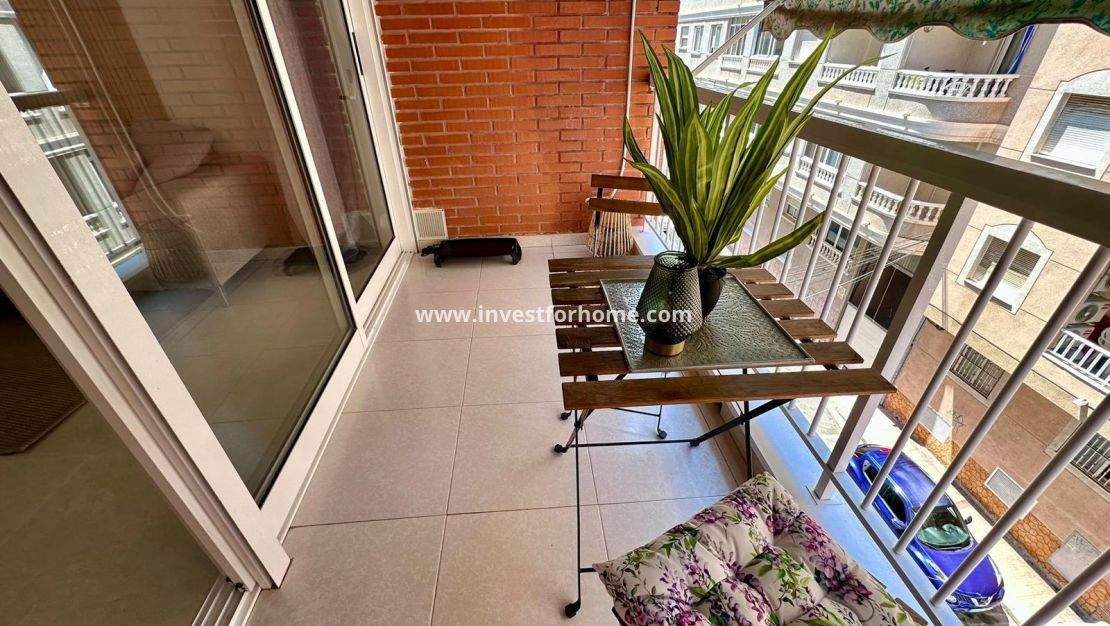 Sale - Apartment - Torrevieja - Estacion De Autobuses