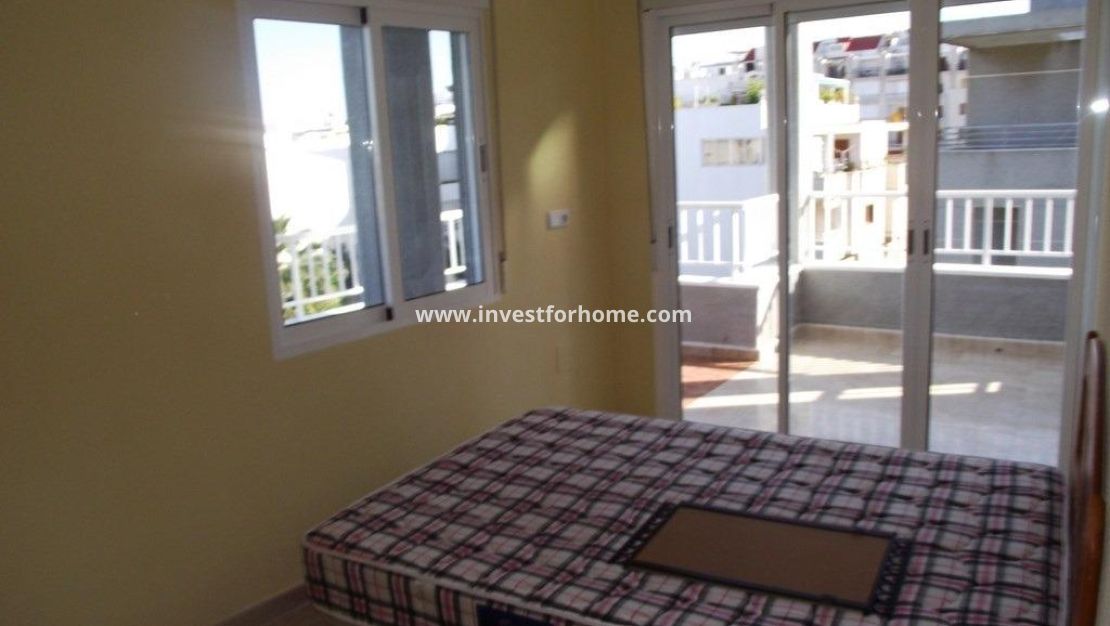 Sale - Apartment - Torrevieja - Estacion De Autobuses