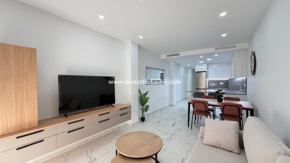 Sale - Apartment - Torrevieja - Estacion De Autobuses