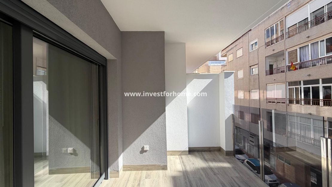 Sale - Apartment - Torrevieja - Estacion De Autobuses