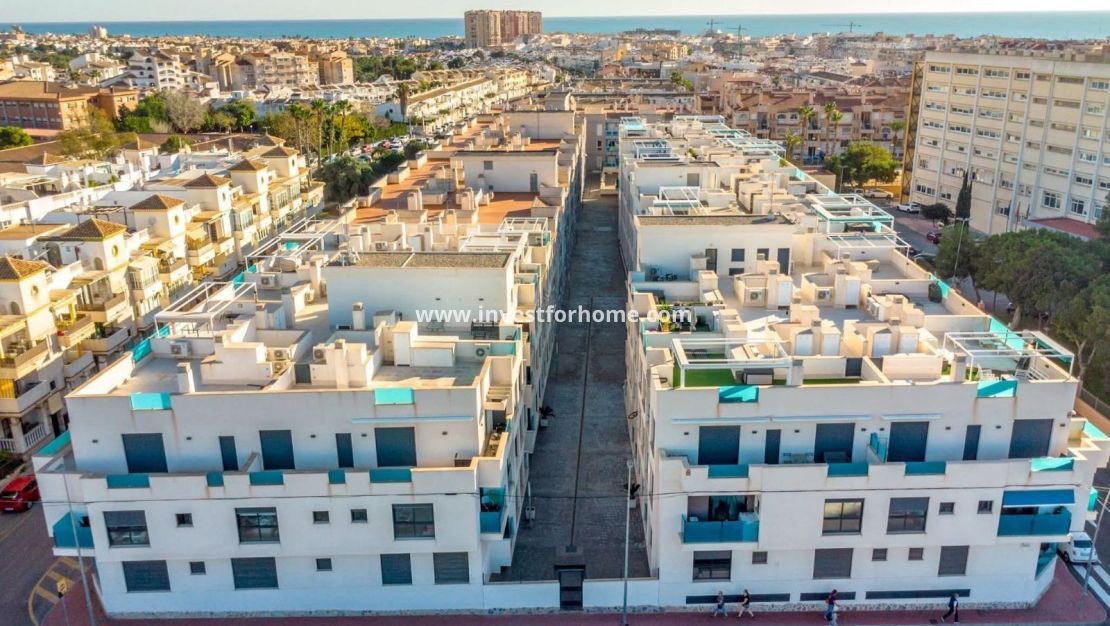 Sale - Apartment - Torrevieja - Estacion De Autobuses