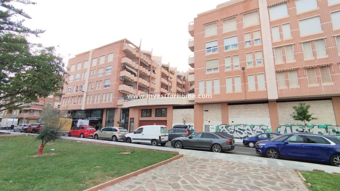 Sale - Apartment - Torrevieja - HABANERAS PLAZA SANTA MARIA