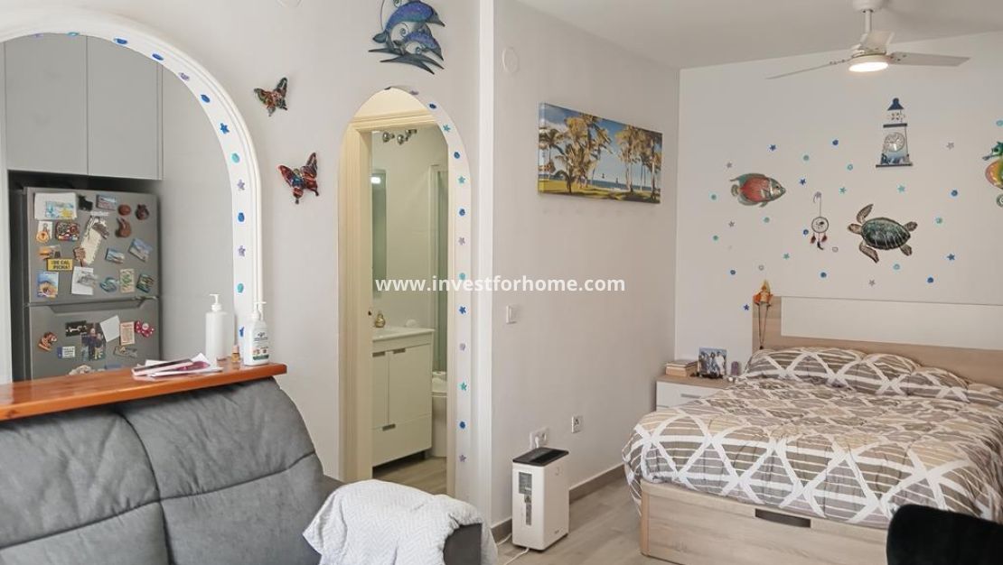 Sale - Apartment - Torrevieja - LA LOMA