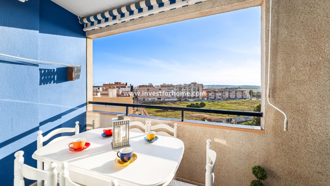 Sale - Apartment - Torrevieja - La Mata
