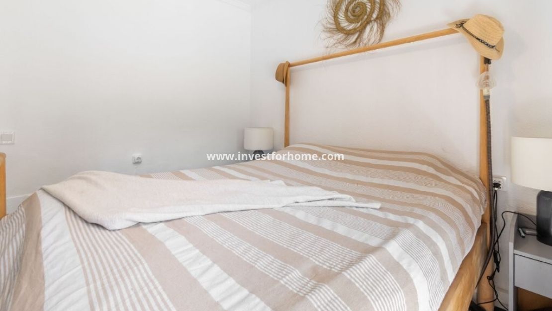 Sale - Apartment - Torrevieja - La Rosaleda