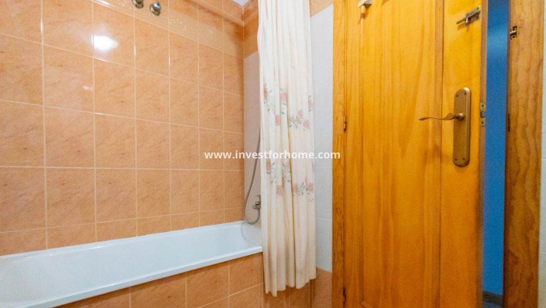 Sale - Apartment - Torrevieja - La Siesta - El Salado - Torreta