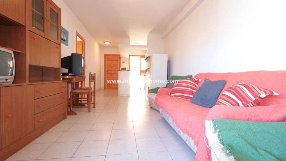 Sale - Apartment - Torrevieja - La Veleta