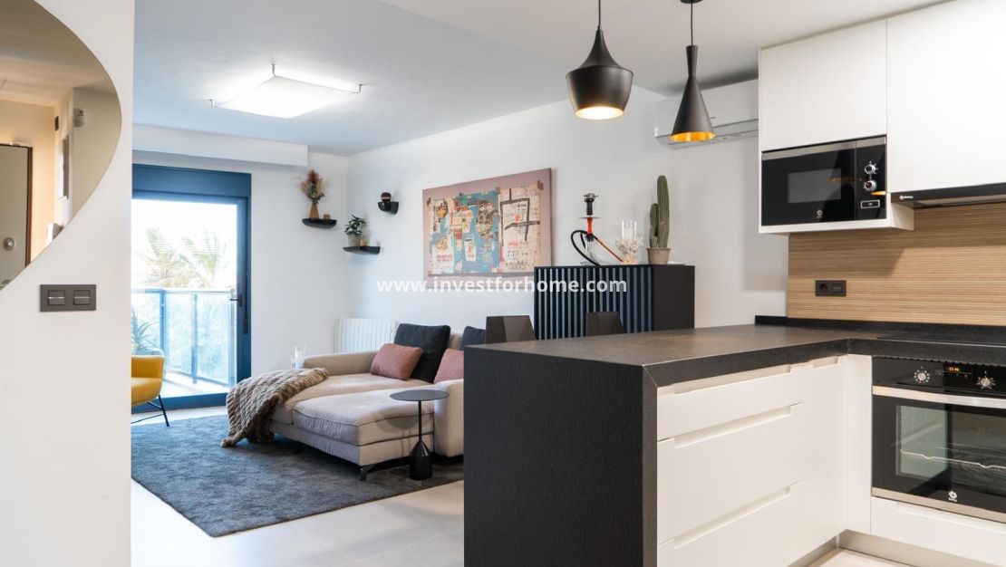 Sale - Apartment - Torrevieja - La Veleta