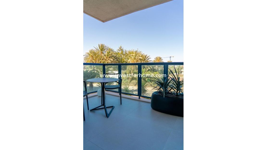 Sale - Apartment - Torrevieja - La Veleta