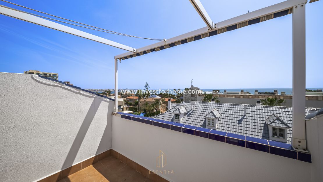 Sale - Apartment - Torrevieja - La Veleta