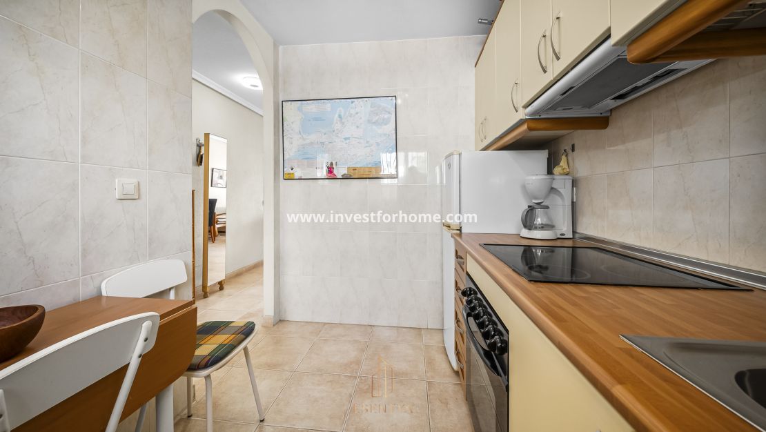 Sale - Apartment - Torrevieja - La Veleta