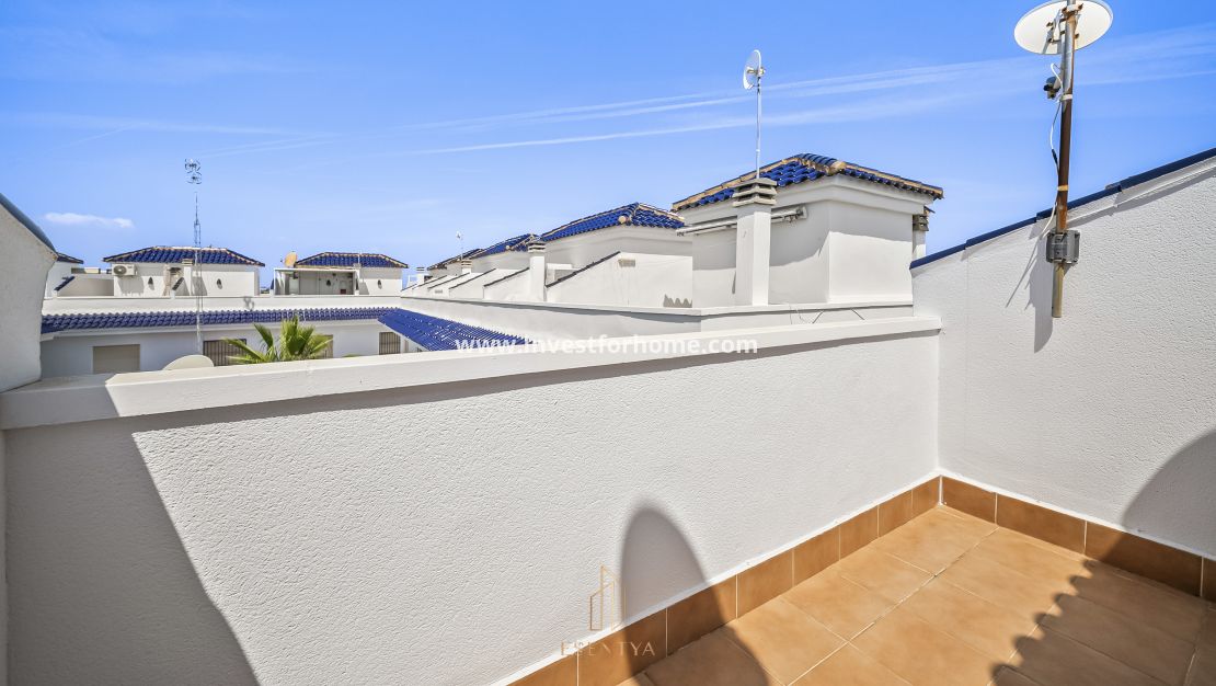 Sale - Apartment - Torrevieja - La Veleta