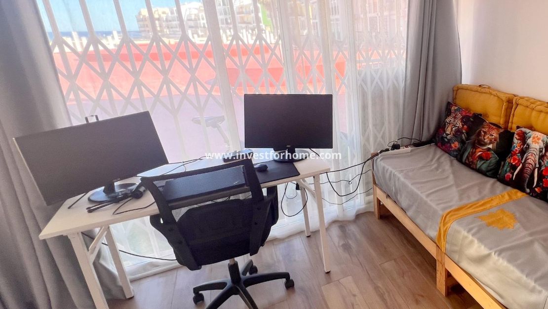 Sale - Apartment - Torrevieja - La Veleta
