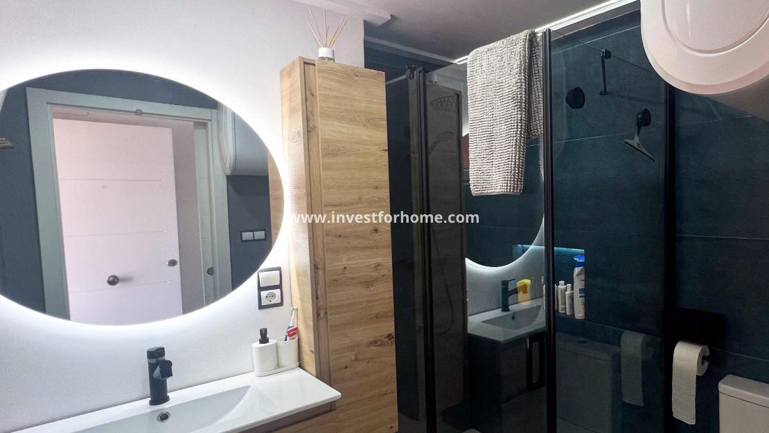 Sale - Apartment - Torrevieja - La Veleta