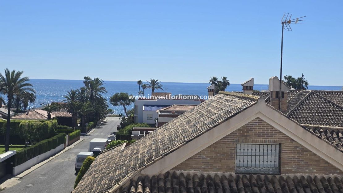 Sale - Apartment - Torrevieja - La Veleta
