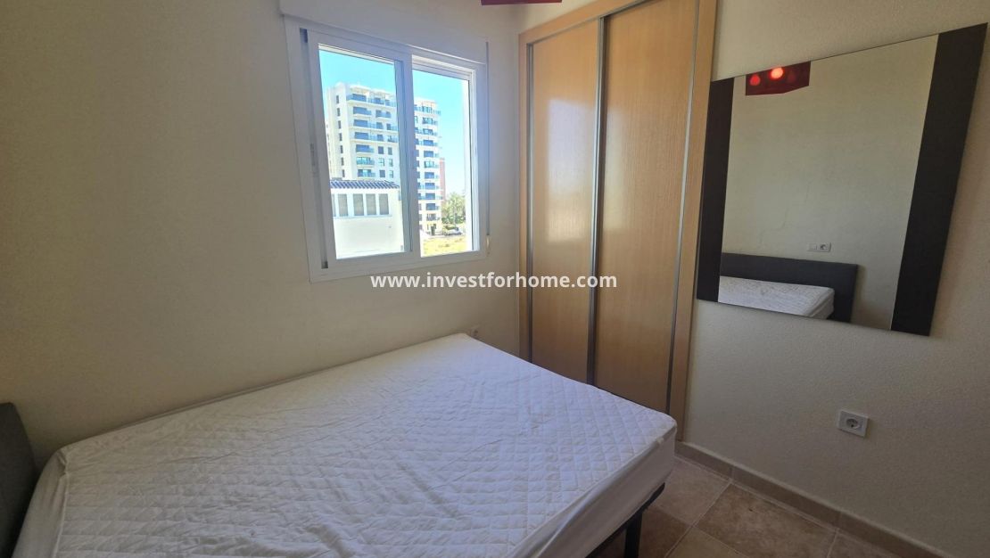 Sale - Apartment - Torrevieja - La Veleta