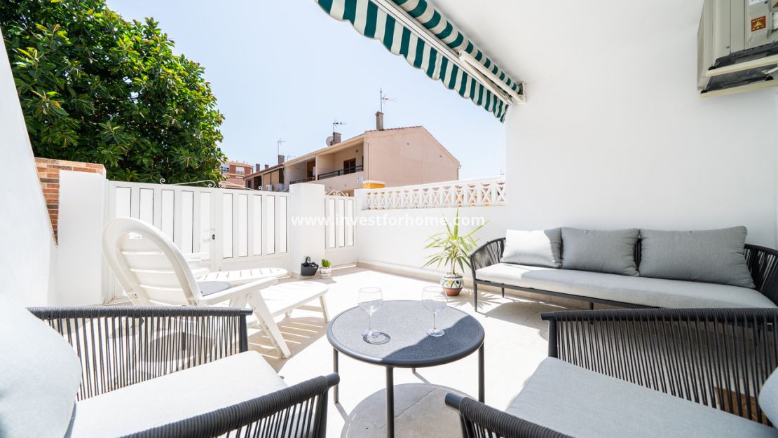 Sale - Apartment - Torrevieja - La Veleta