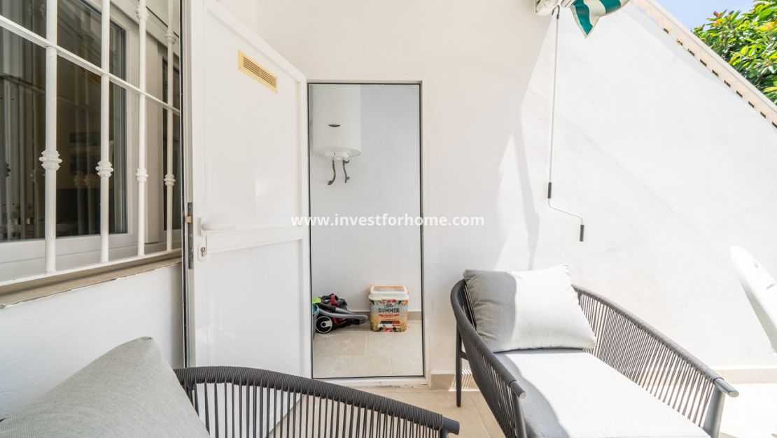 Sale - Apartment - Torrevieja - La Veleta