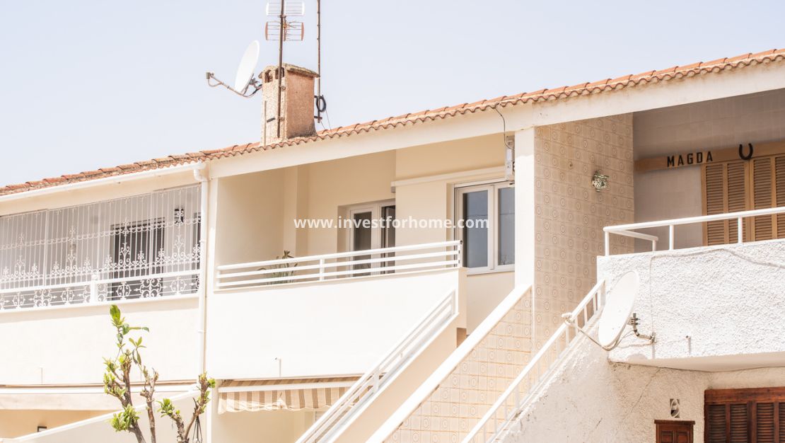 Sale - Apartment - Torrevieja - La Veleta