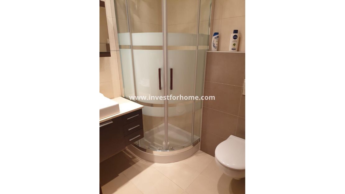 Sale - Apartment - Torrevieja - Las Piscinas Naturales