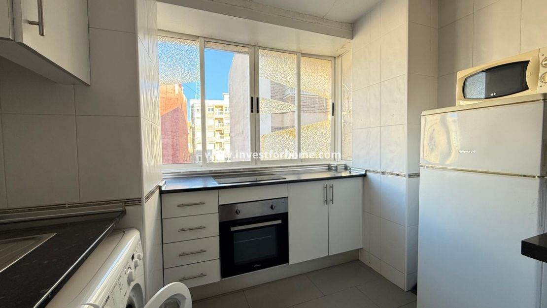 Sale - Apartment - Torrevieja - Las Piscinas Naturales