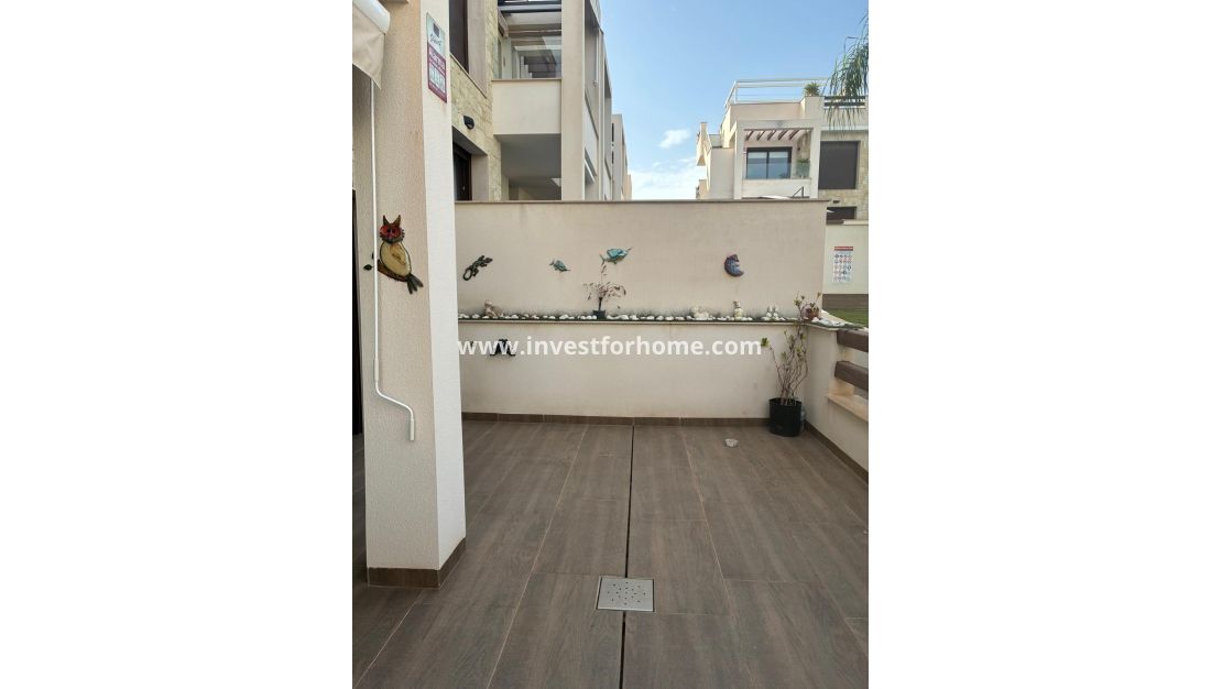 Sale - Apartment - Torrevieja - Los Balcones