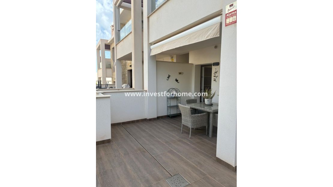 Sale - Apartment - Torrevieja - Los Balcones