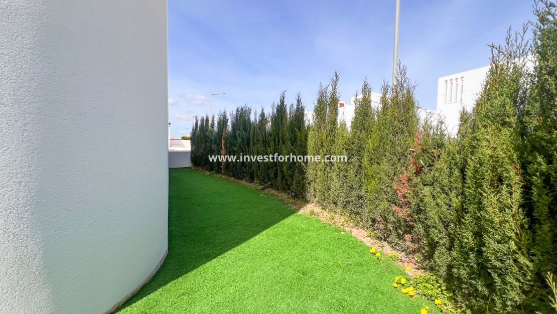 Sale - Apartment - Torrevieja - Los Balcones
