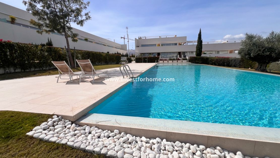 Sale - Apartment - Torrevieja - Los Balcones