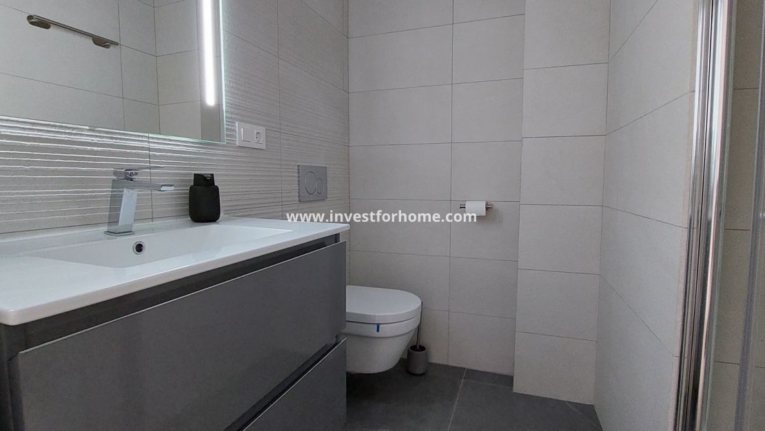 Sale - Apartment - Torrevieja - Los Balcones