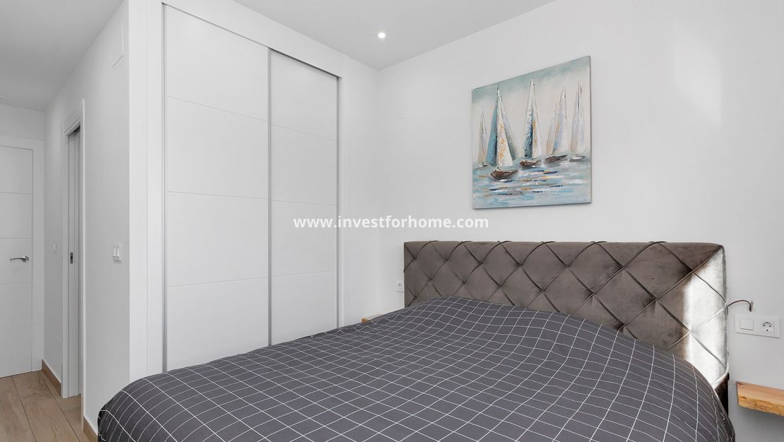 Sale - Apartment - Torrevieja - Los Balcones