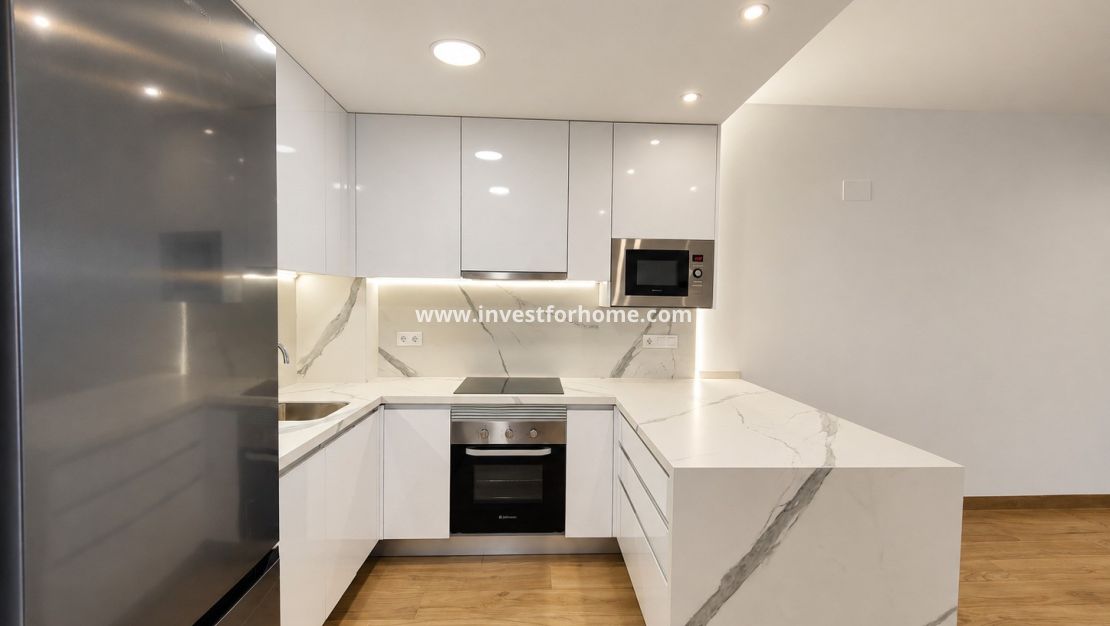 Sale - Apartment - Torrevieja - Los Balcones