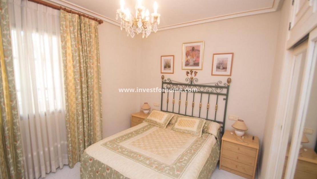 Sale - Apartment - Torrevieja - Mar Azul