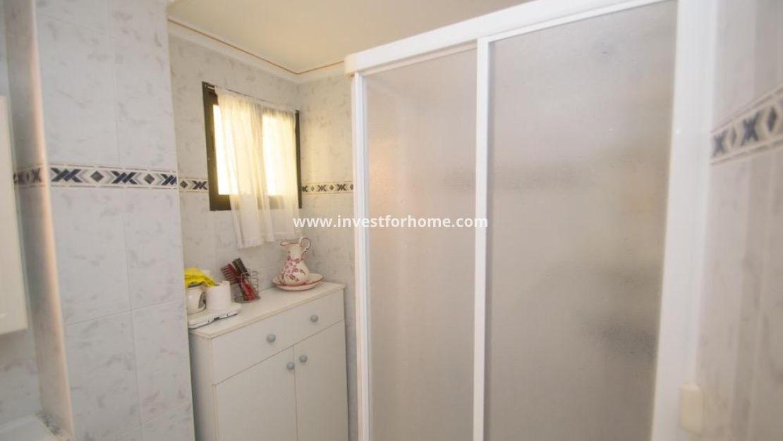 Sale - Apartment - Torrevieja - Mar Azul