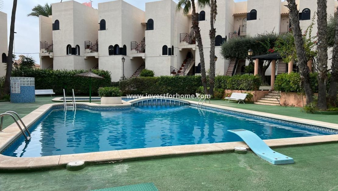 Sale - Apartment - Torrevieja - Miramar - Torre Del Moro