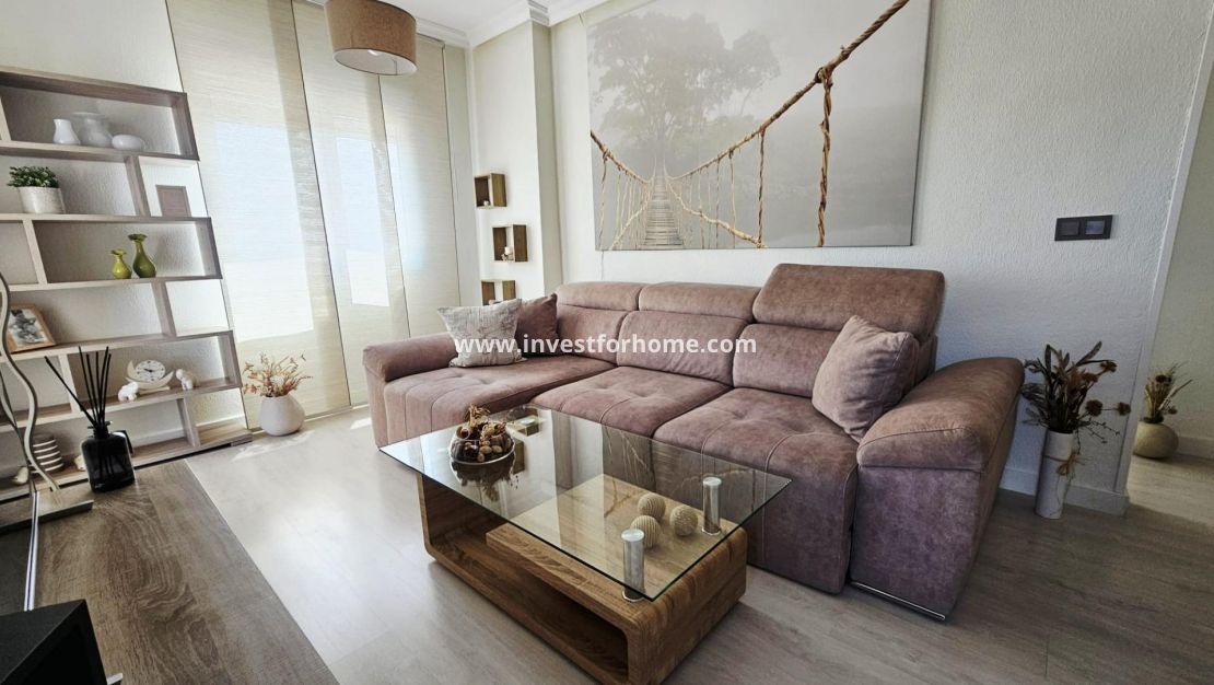 Sale - Apartment - Torrevieja - Nueva Torrevieja - Aguas Nuevas