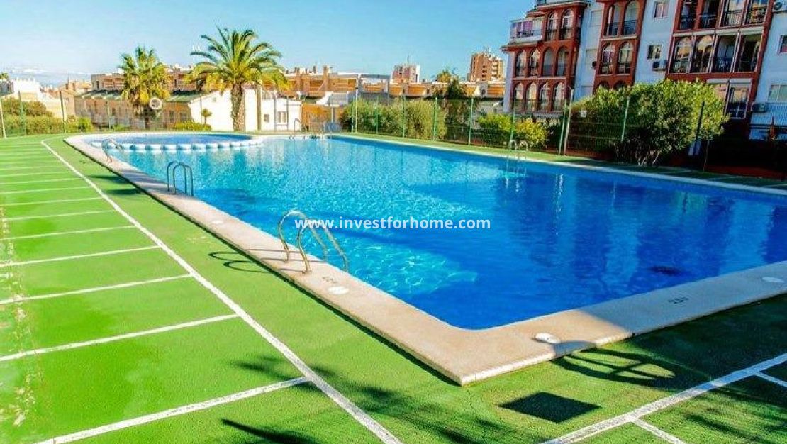 Sale - Apartment - Torrevieja - Nueva Torrevieja - Aguas Nuevas