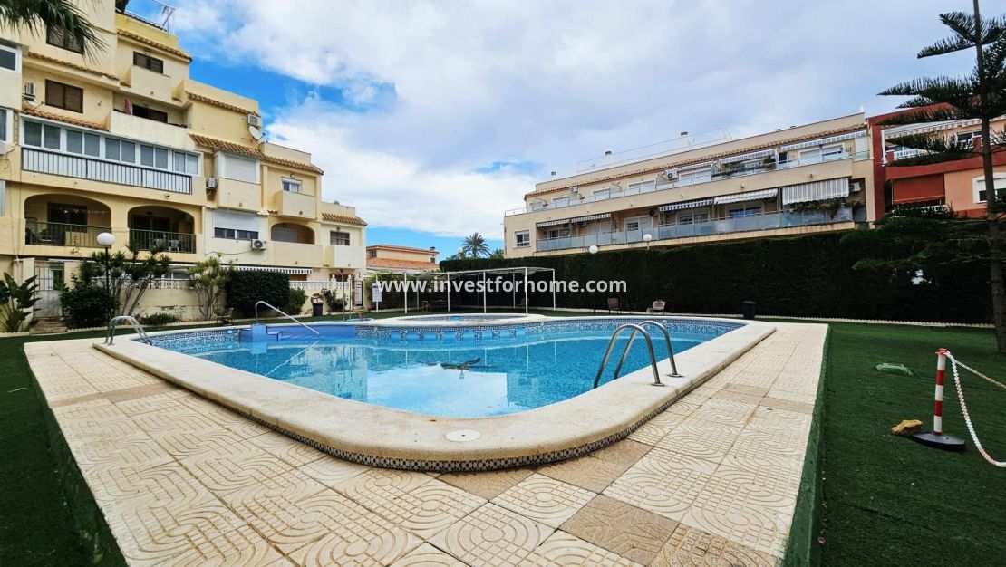 Sale - Apartment - Torrevieja - Nueva Torrevieja - Aguas Nuevas
