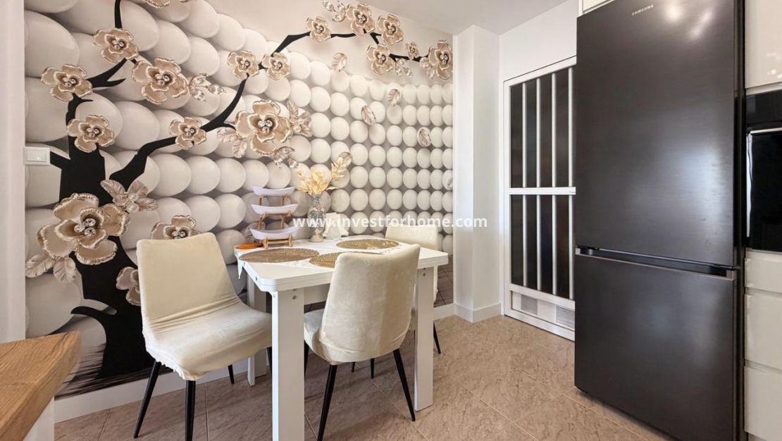 Sale - Apartment - Torrevieja - Nueva Torrevieja - Aguas Nuevas