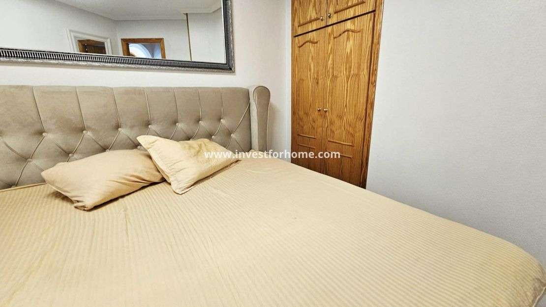 Sale - Apartment - Torrevieja - Nueva Torrevieja - Aguas Nuevas