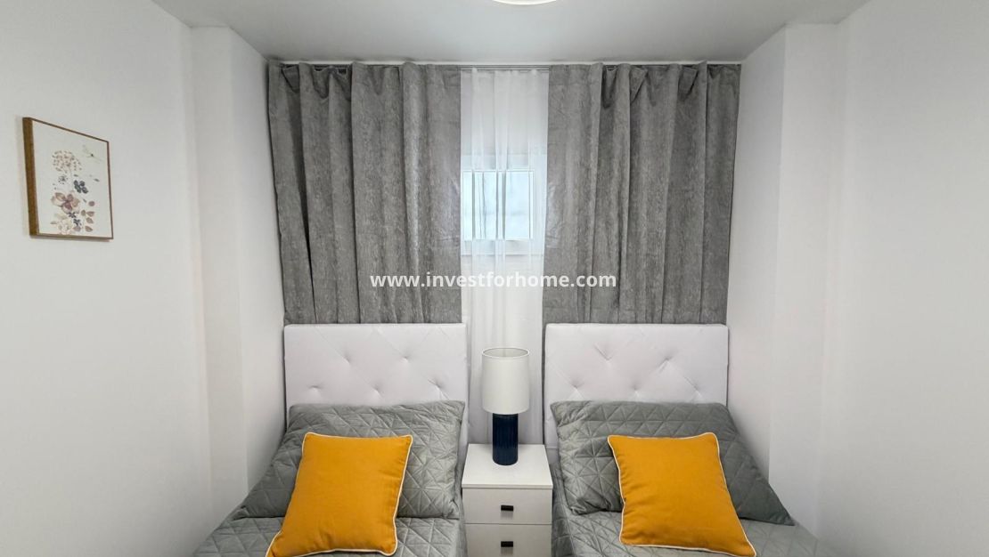 Sale - Apartment - Torrevieja - Nueva Torrevieja - Aguas Nuevas