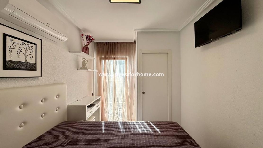 Sale - Apartment - Torrevieja - Nueva Torrevieja - Aguas Nuevas