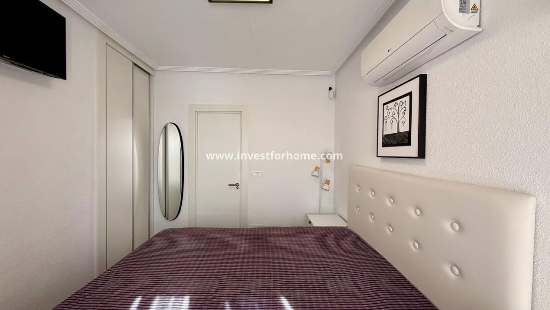 Sale - Apartment - Torrevieja - Nueva Torrevieja - Aguas Nuevas